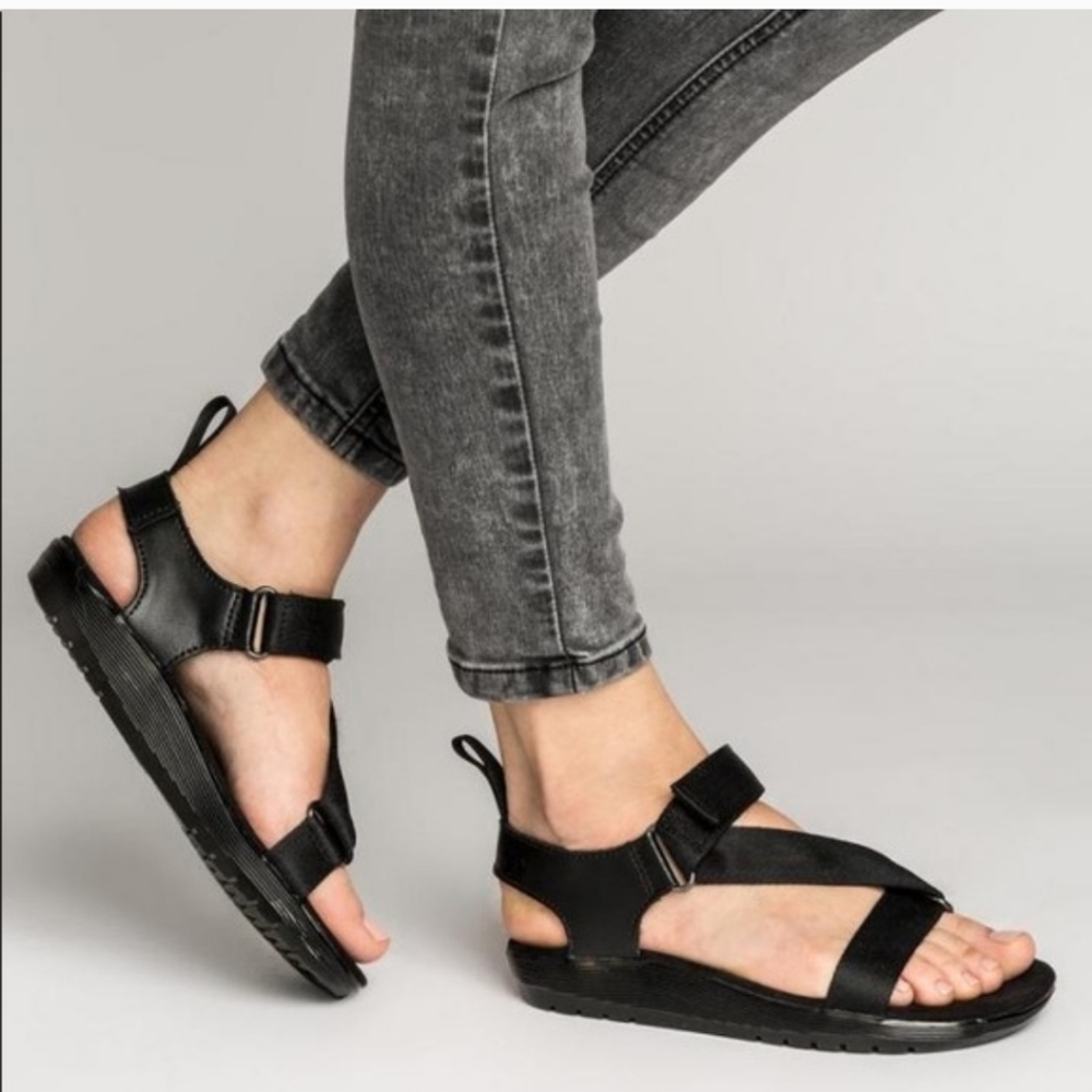 Dr. Martens Balfour Z Strap Women’s Black Strap Sandals - Classic Casual Comfort